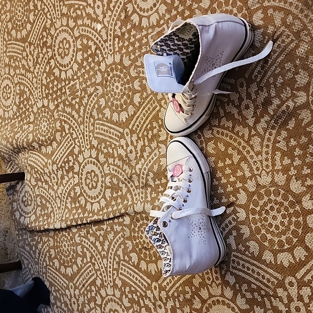 Daddy$ elevated tennis shoes